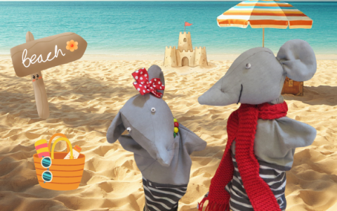 2 Handpuppen im Urlaub